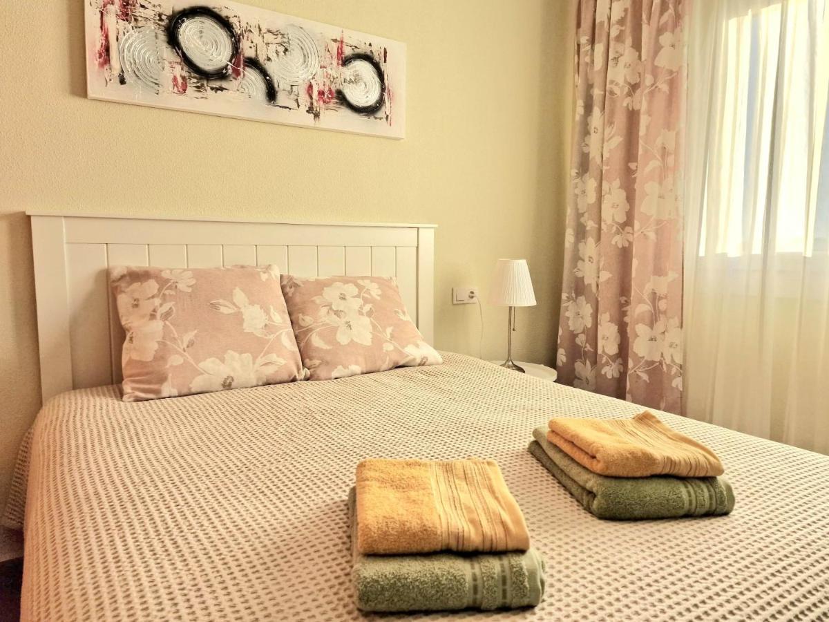 Cozy Apartment With Sea View Торевьиа Экстерьер фото